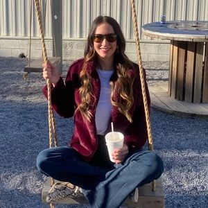 Meet your Posher, Allison